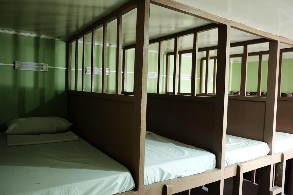 Malapascua Budget Inn Mbi Dive Center Kültér fotó